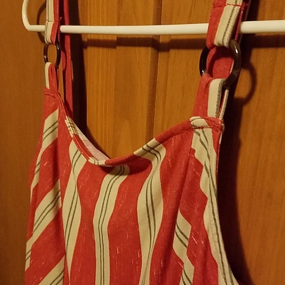 Romper - Picture 2 of 5